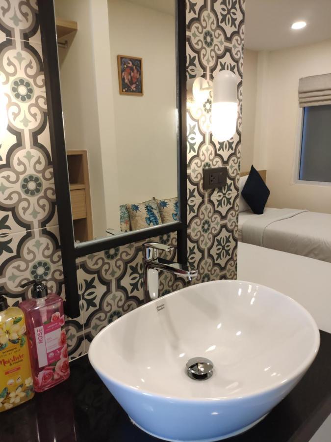 Samui Inn *